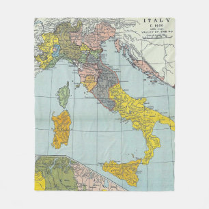 Vintage Map of Italy (1912) Fleece Blanket