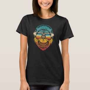Vintage monkey sunglasses headphones retro T-Shirt