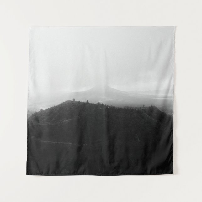 VINTAGE MOUNTAIN LANDSCAPE TAPESTRY (Front)