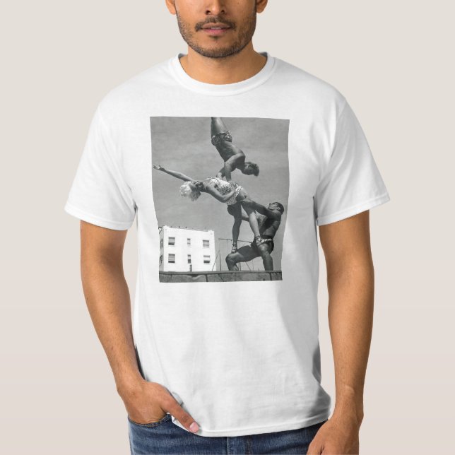 Vintage Muscle Beach T-Shirt (Front)