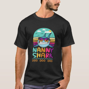 Vintage Nanny Shark Doo Doo Doo Birthday Gifts T-Shirt