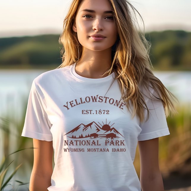 Vintage National Park Yellowstone T-Shirt (Creator Uploaded)