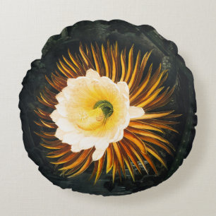 Vintage Night-Blowing Cereus Gothic Art Round Cushion