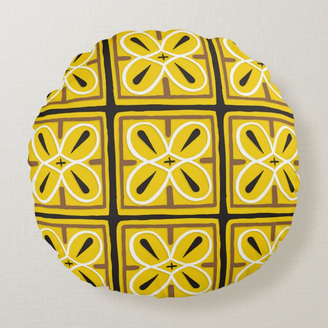 Vintage Ornamental Tiles Pattern Design Round Cushion (Front)