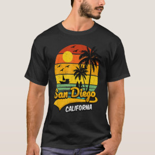 Vintage Palm Tree Beach Vacation California San Di T-Shirt