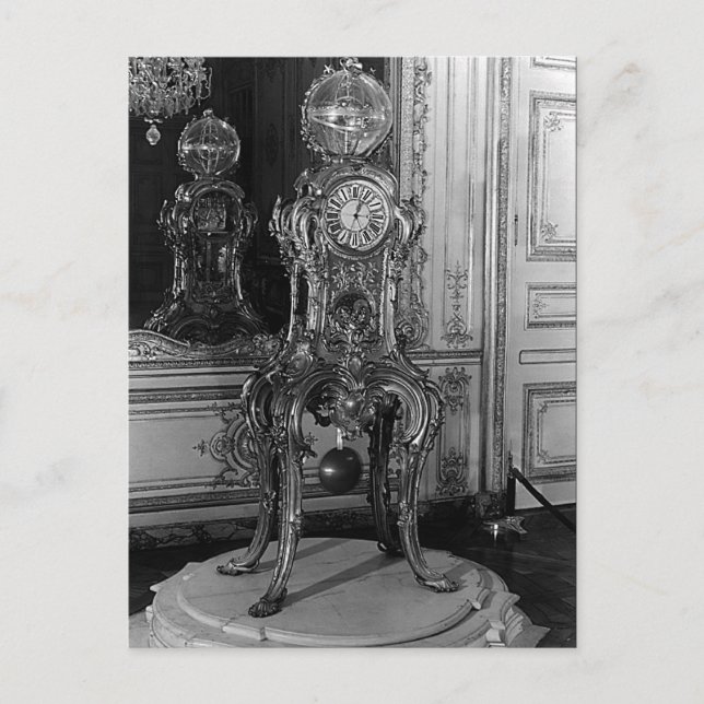 Vintage Paris Palace Versailles astronomical clock Postcard (Front)
