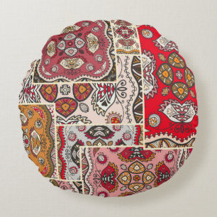 vintage patchwork quilt pattern. Vintage decorativ Round Cushion