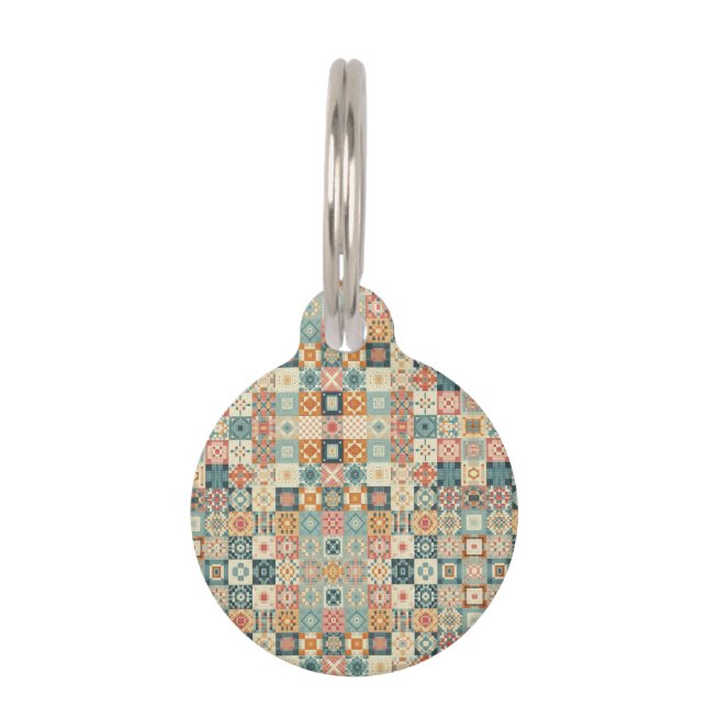 Vintage, patchwork quilted look pet tag (Front)