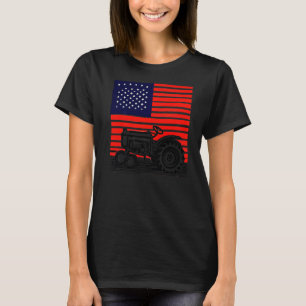 Vintage patriotic tractor on a farm American flag T-Shirt