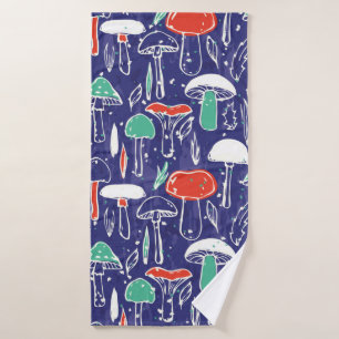 Vintage pattern with different mushrooms. Autumn v Bath Towel