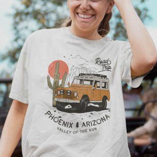 Vintage Phoenix AZ Desert Cactus Sunset Road Trip  T-Shirt