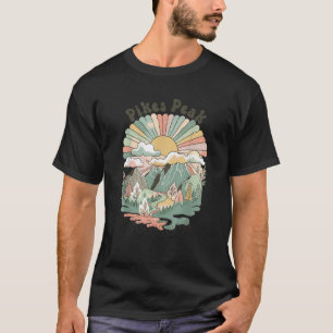 Vintage Pikes Peak Colorado Mountains Hiking Sunse T-Shirt