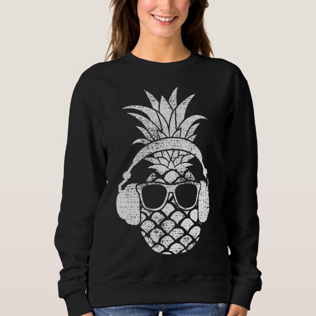 Vintage Pineapple Hawaiian Aloha Beach Fruit Cockt Sweatshirt (Front)