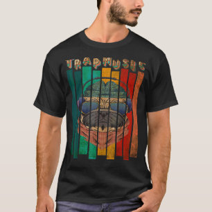 Vintage Pretty Girls Like Trap Music Dog 2022 Desi T-Shirt