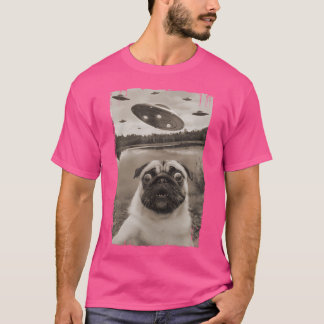Vintage Pug Ufo Encounters - Funny Ufo And Pug Sel T-Shirt