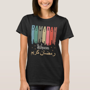 Vintage Ramadan Kareem Happy Muslims Holy Month Fa T-Shirt