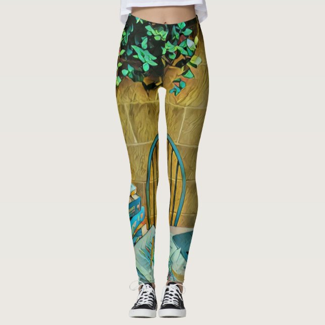Vintage reading artwork leggings (Front)