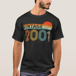 Vintage Retro 2001 18 Years Old 18th Birthday Gift T-Shirt