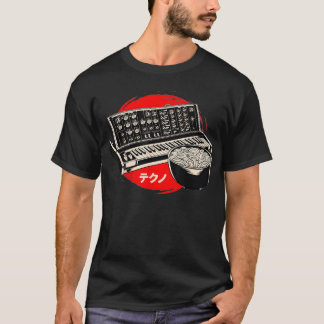 Vintage Retro Analogue Japanese Synth Synthesizer  T-Shirt
