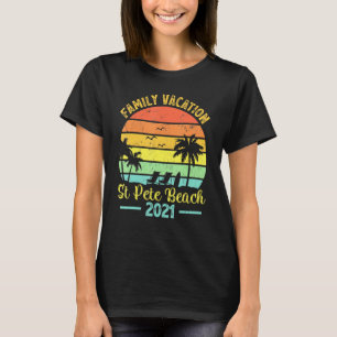 Vintage Retro Family Vacation 2021 Florida St Pete T-Shirt
