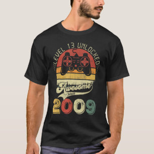 Vintage Retro Gamer Level 13 Unlocked Awesome Sinc T-Shirt