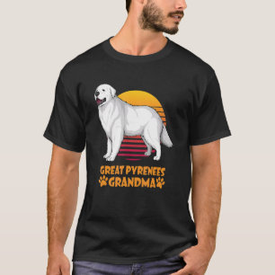Vintage Retro Great Pyrenees Grandma For Dog Mom T-Shirt