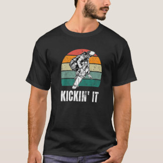 Vintage Retro Skateboard Skull Skateboarding T-Shirt