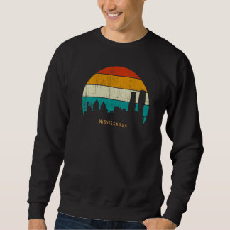 Vintage Retro Style Canada skyline cityscape Missi Sweatshirt