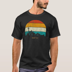 Vintage Retro Style City in Washington State skyli T-Shirt