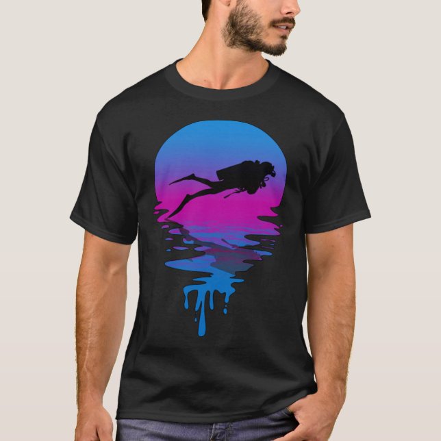 Vintage Retro Sunset Scuba Diving T-Shirt (Front)
