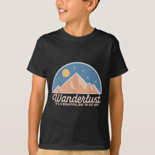 Vintage Retro Wanderlust Quote Hippie Nature Lover T-Shirt