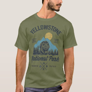 Vintage Retro Yellowstone National Park Hiking T-Shirt