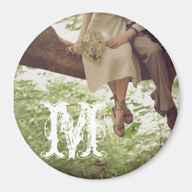 Vintage Romance Love Coupl Monogram Initial Magnet (Front)