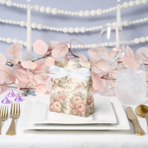 Vintage Rose Floral Pattern   Elegant Pastel  Favour Box