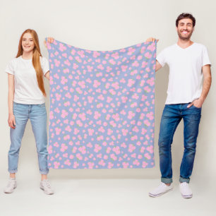 Vintage roses floral pattern fleece blanket