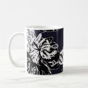 Vintage seamless pattern flowers and floral patter coffee mug