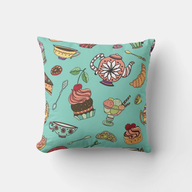 vintage seamless pattern with cakes cushion (Front)