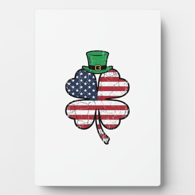 Vintage Shamrock Flag St. Patricks Day Plaque (Front)