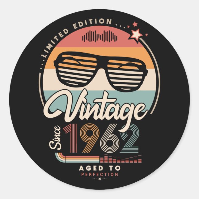 Vintage since 1962 classic round sticker (Front)