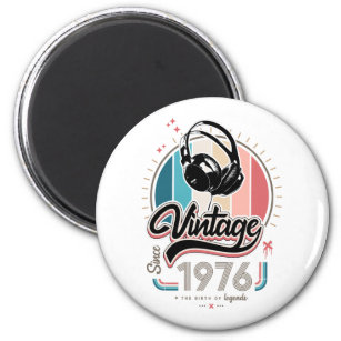Vintage since 1976 headphones magnet