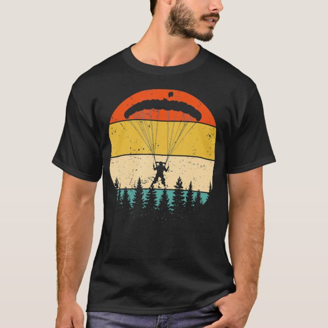 Vintage Skydiving Retro Parachuting Skydive  T-Shirt (Front)