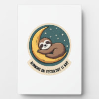 Vintage Sloth Tired Quote Funny Retro Animal Desig