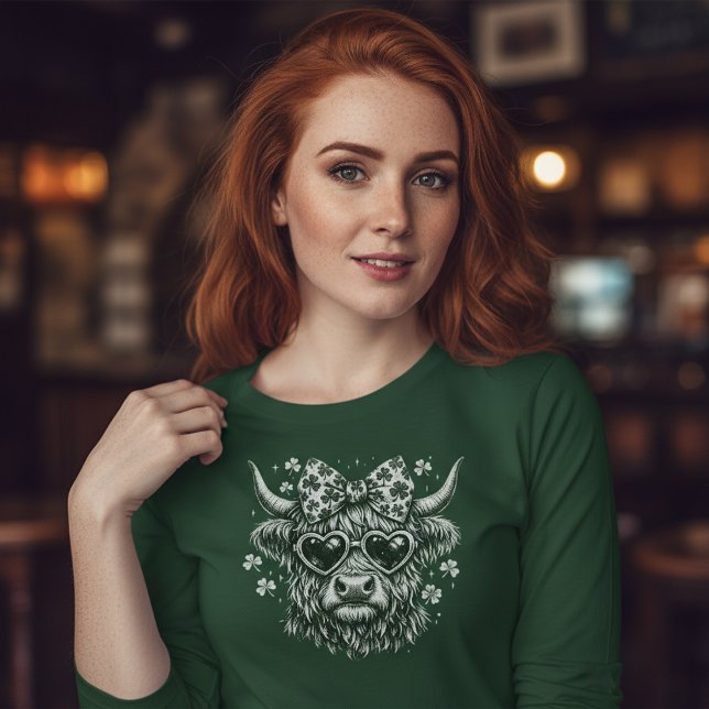 Vintage St. Patrick's Day Highland Cow T-Shirt (Creator Uploaded)