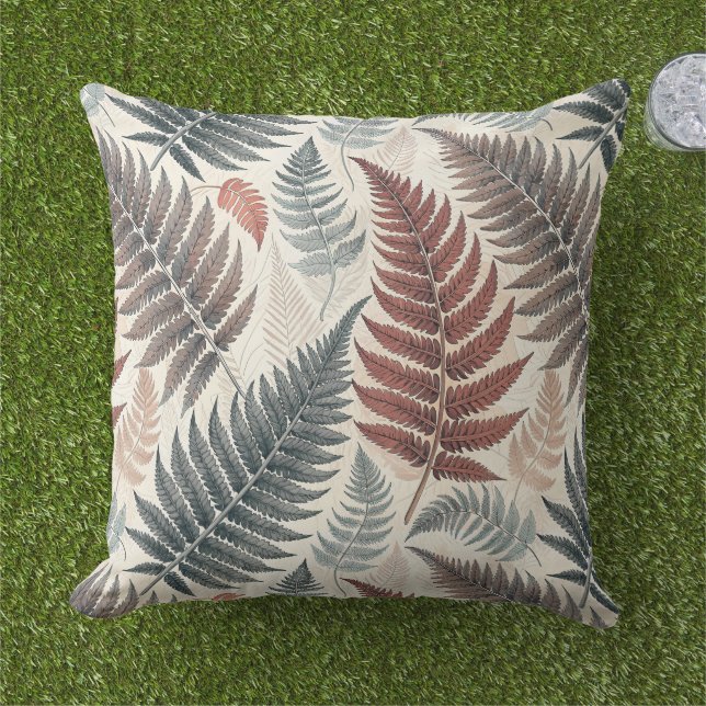 Vintage-style botanical fern leaves cushion (Grass)