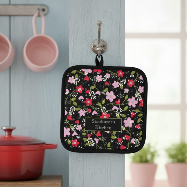 Vintage Style Colourful Flower Pattern Pot Holder (Creator Uploaded)