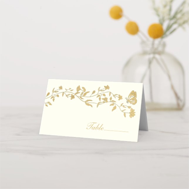 Vintage Style Cream Wedding Table Place Card (Front)