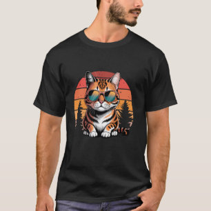 Vintage Style Orange Tabby Cat Friendly Wearing Su T-Shirt