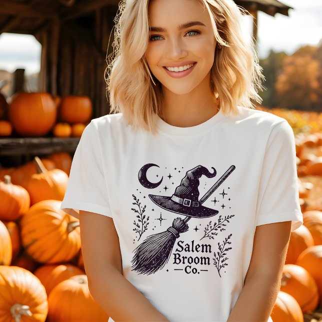 Vintage style women's Halloween tshirt (Creator Uploaded)