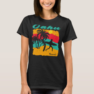 Vintage Sunset Beach Surfing Oahu Hawaii Summer T-Shirt