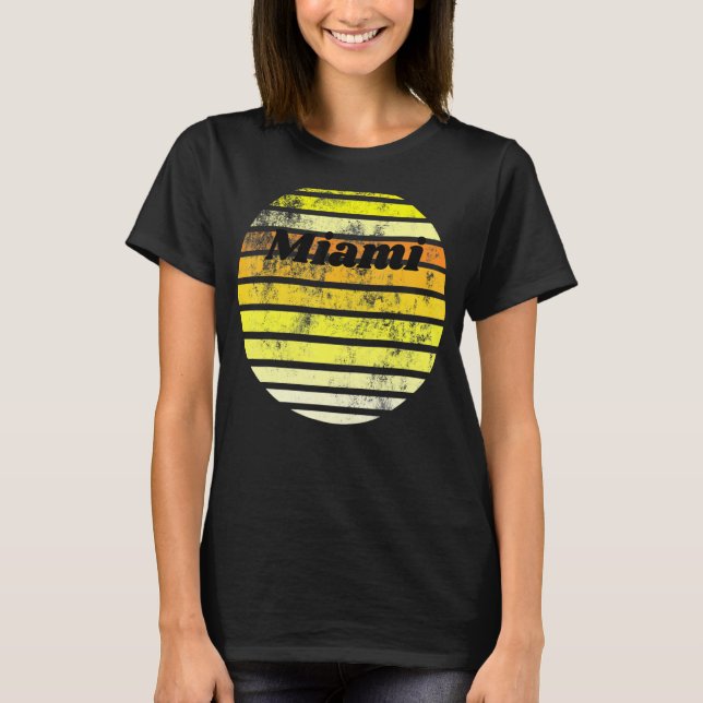 Vintage Sunset Miamii Basic Graphic Classic T-Shirt (Front)